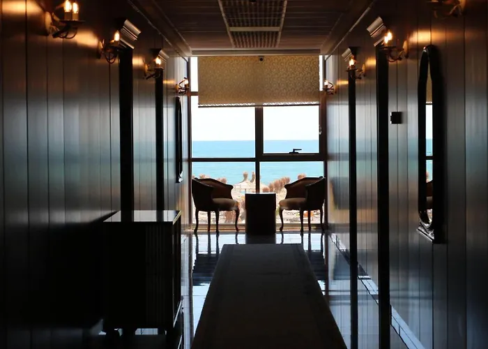 Fishta Hotel & Apartments