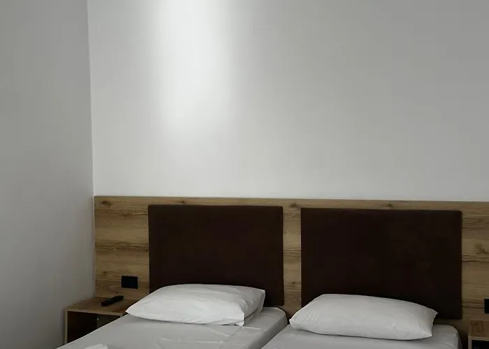 Hotel Athina